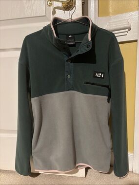A24 Films official pullover fleece snap front Men's Med laidback hike outdoor